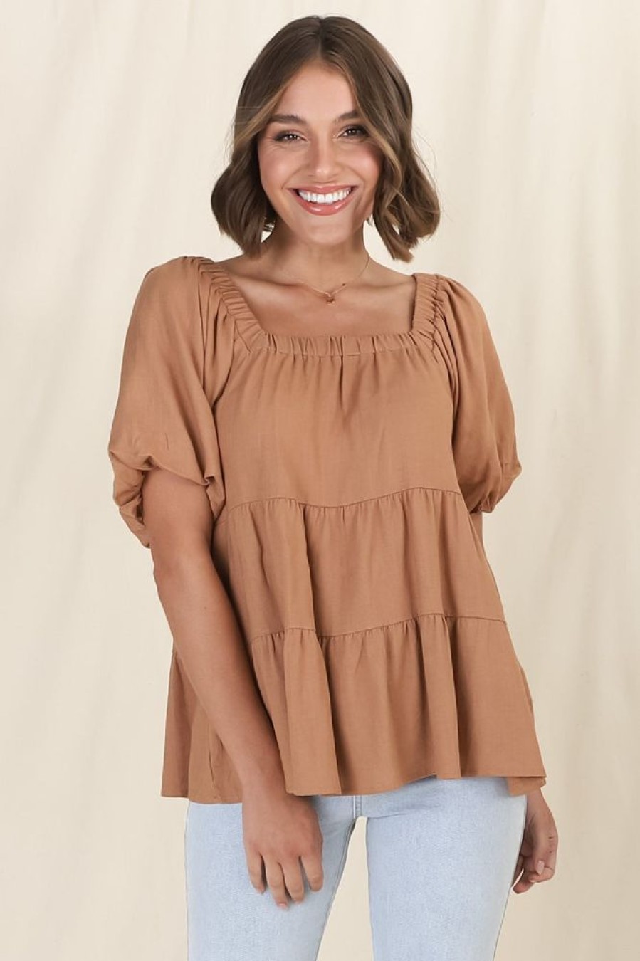 Tops Salty Crush | Harlen Top - Tan