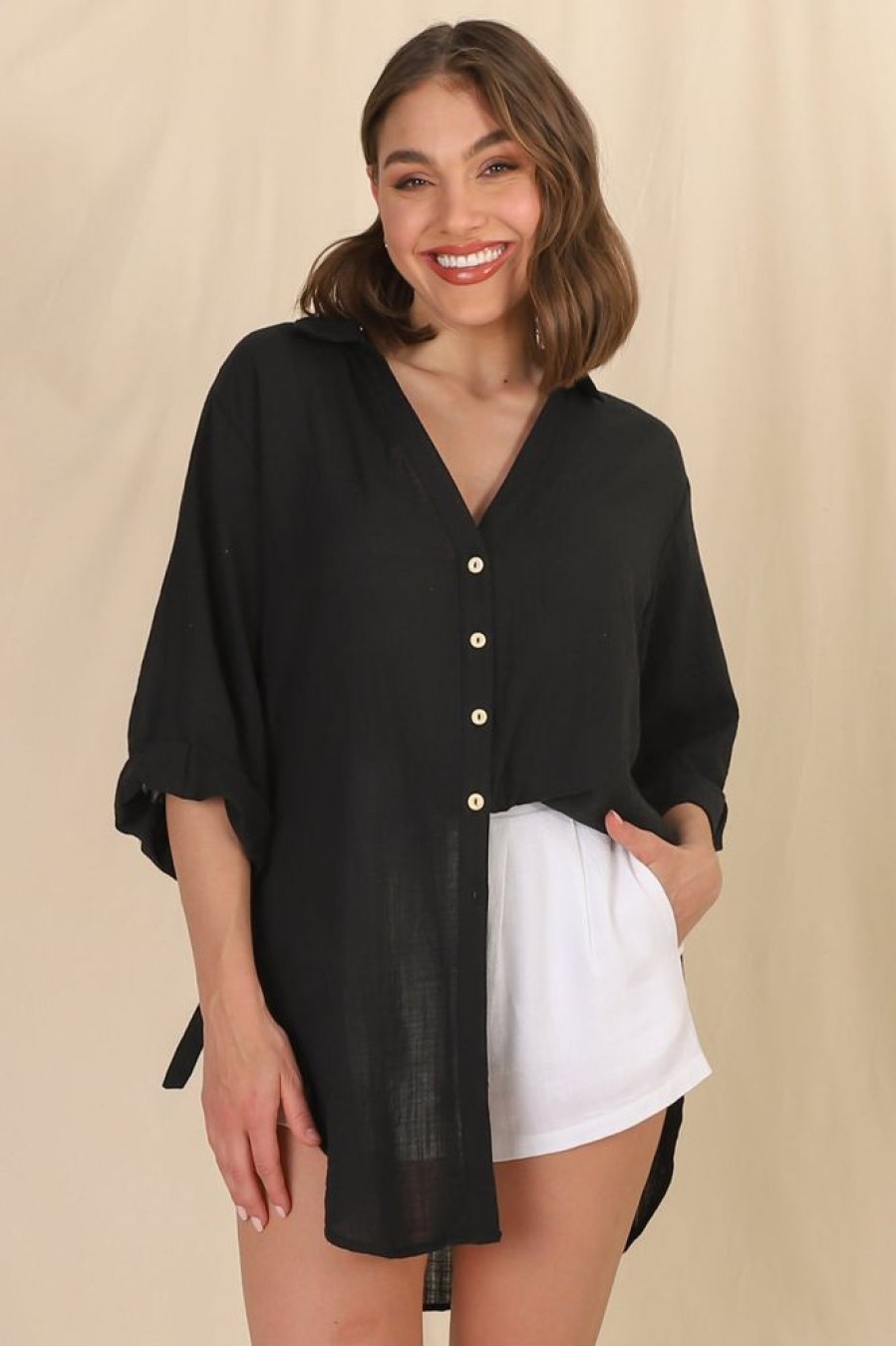 Tops Salty Crush | Beachly Shirt - Black