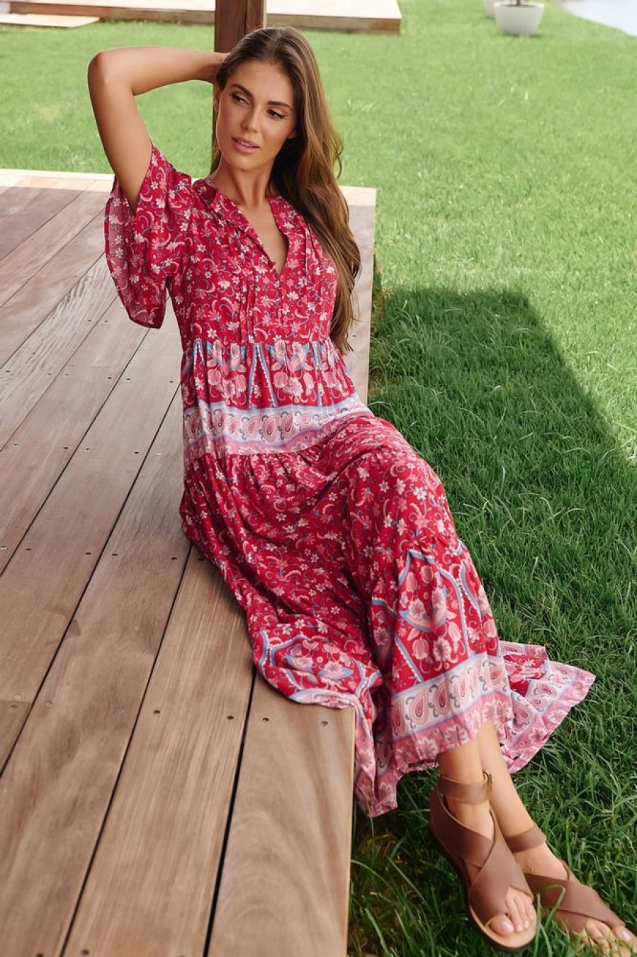 Jaase JAASE | Jaase - Olli Maxi Dress: V Neck Tiered Smock Dress With Short Sleeves In Ruby Rouge Print