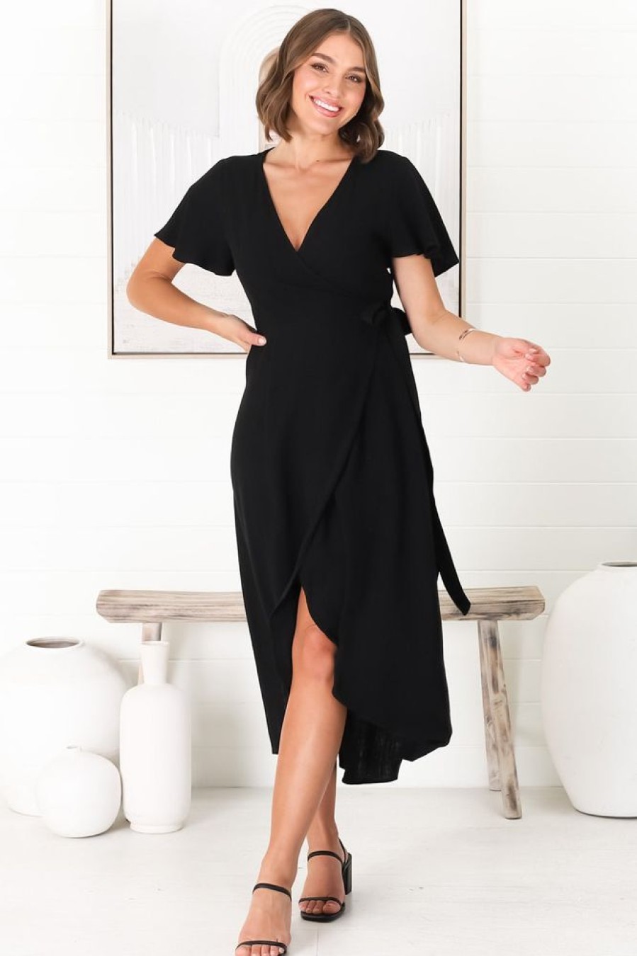 Dresses Salty Crush | Evelyn Wrap Midi Dress - Black