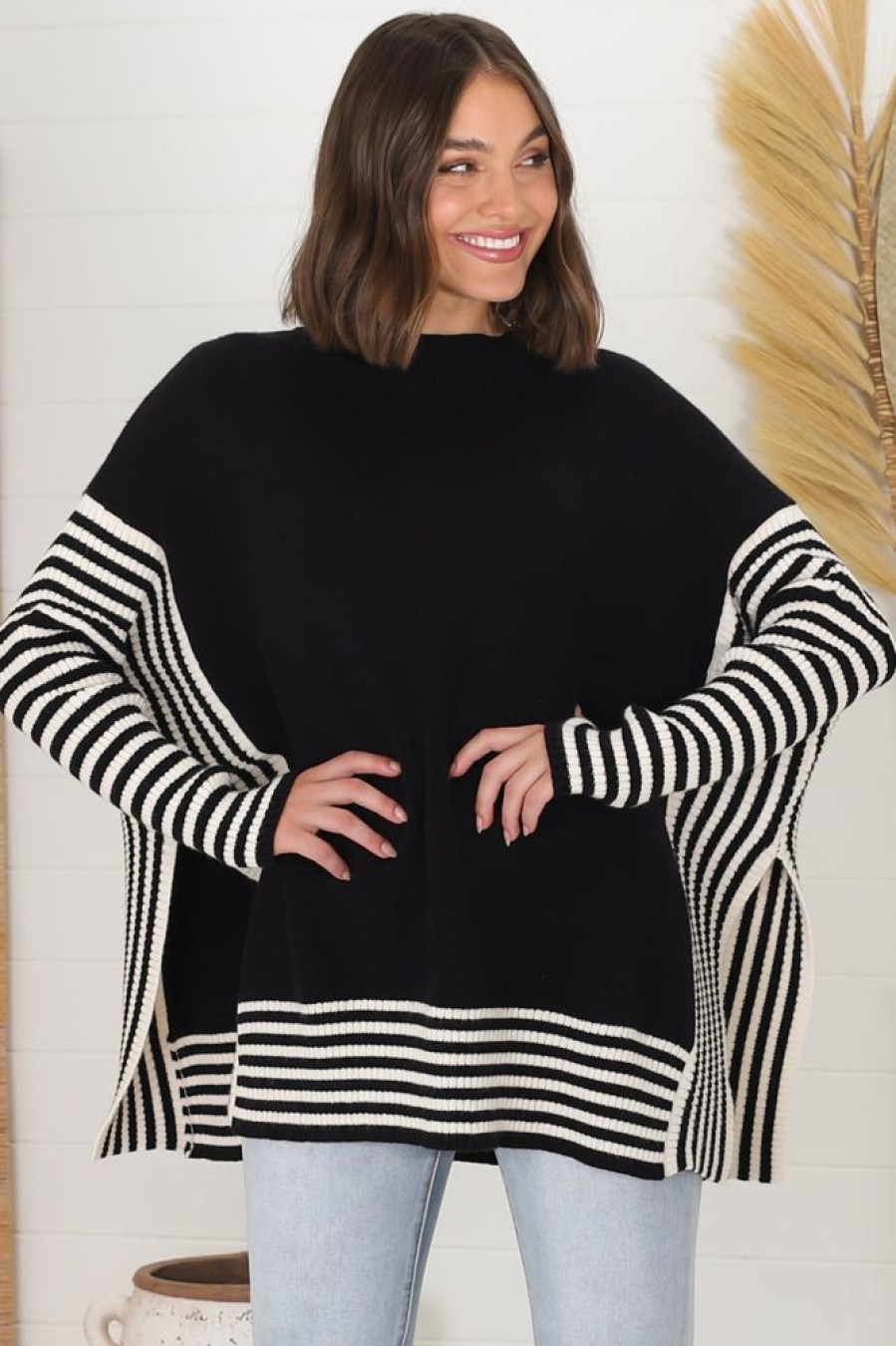Jackets/Knitwear Salty Crush | Irina Jumper - Black