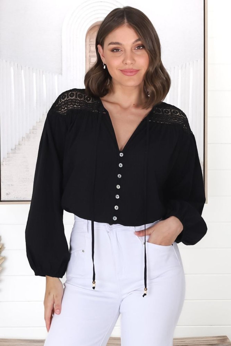 Tops Salty Crush | Eloah Top - Black