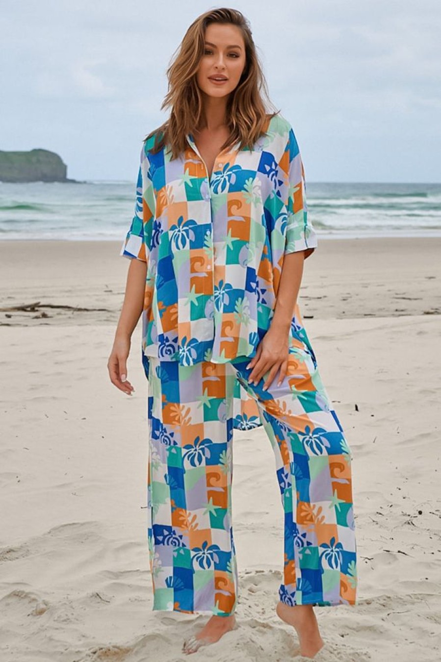 Jaase jaase | Jaase - Cici Pants: Mid Rise Relaxed Wide Leg Pant In Tides Print